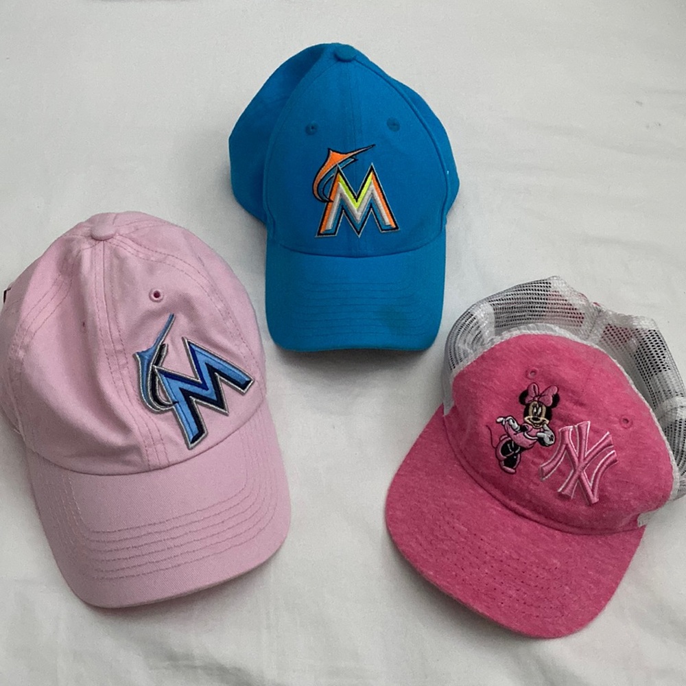 Kids (3) Miami Marlins & NYC Yankees Hats